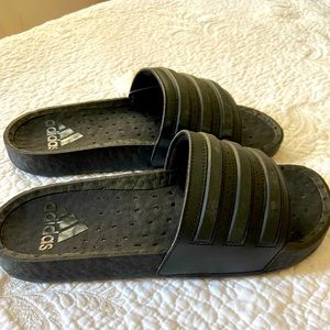 NWT - Adilette Boost Slides - Super Comfortable!